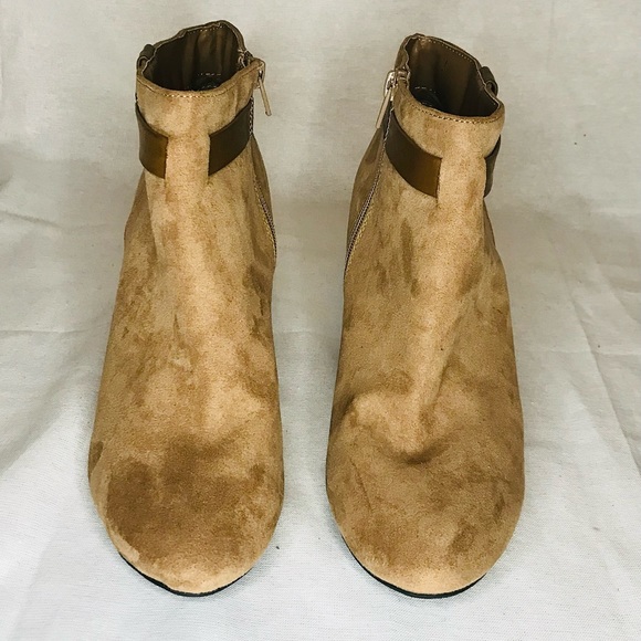 East 5th Booties - Picture 3 of 7